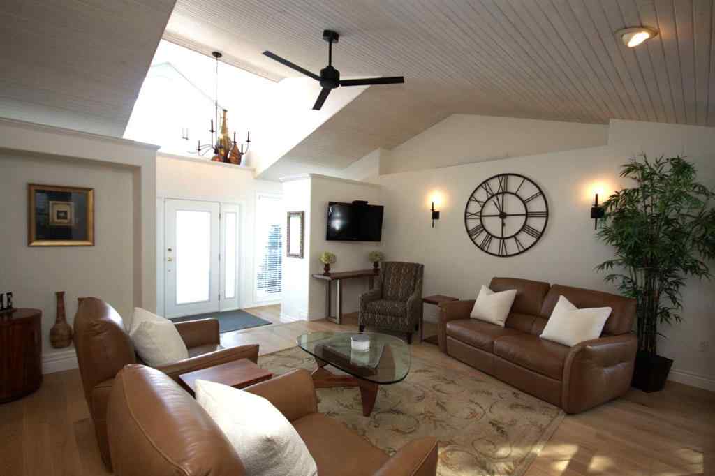 MLS® A2242609 - 9655 Wedgewood Drive South   in Wedgewood Wedgewood, Residential