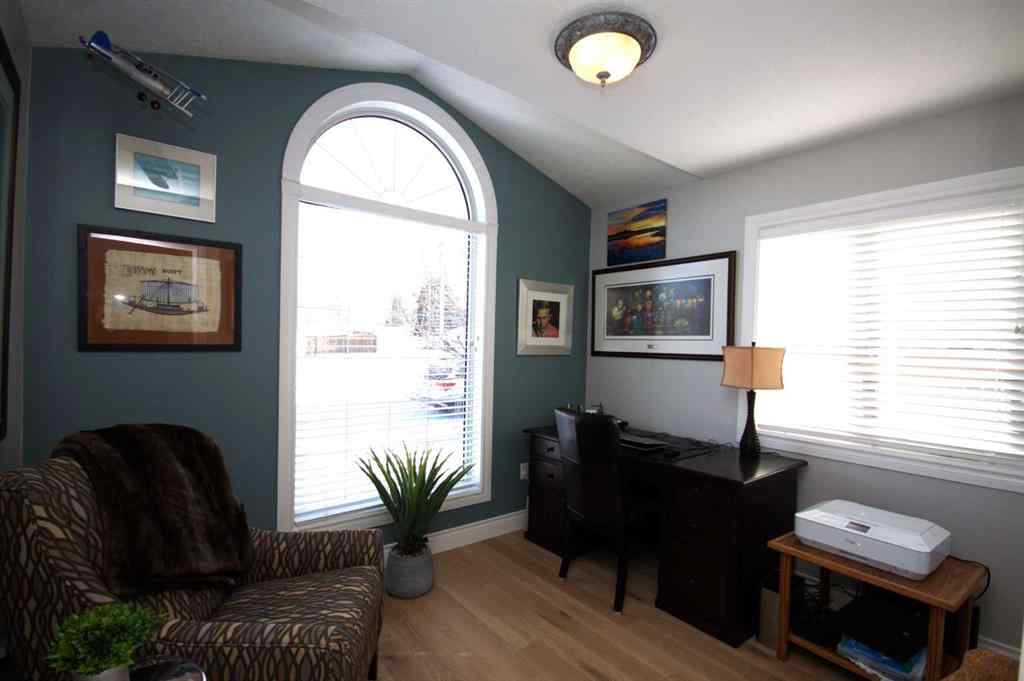 MLS® A2242609 - 9655 Wedgewood Drive South   in Wedgewood Wedgewood, Residential