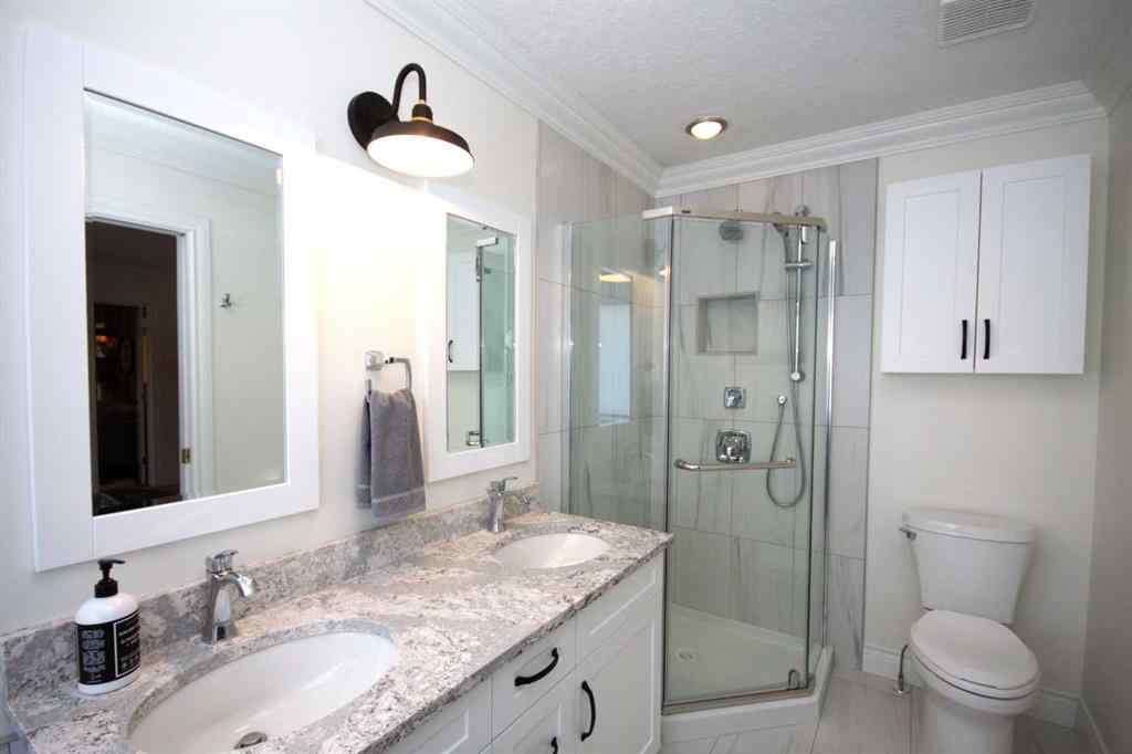 MLS® A2242609 - 9655 Wedgewood Drive South   in Wedgewood Wedgewood, Residential