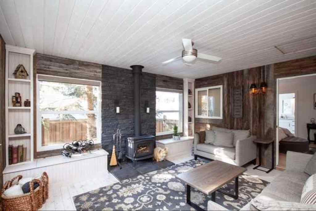 MLS® A2242609 - 9655 Wedgewood Drive South   in Wedgewood Wedgewood, Residential