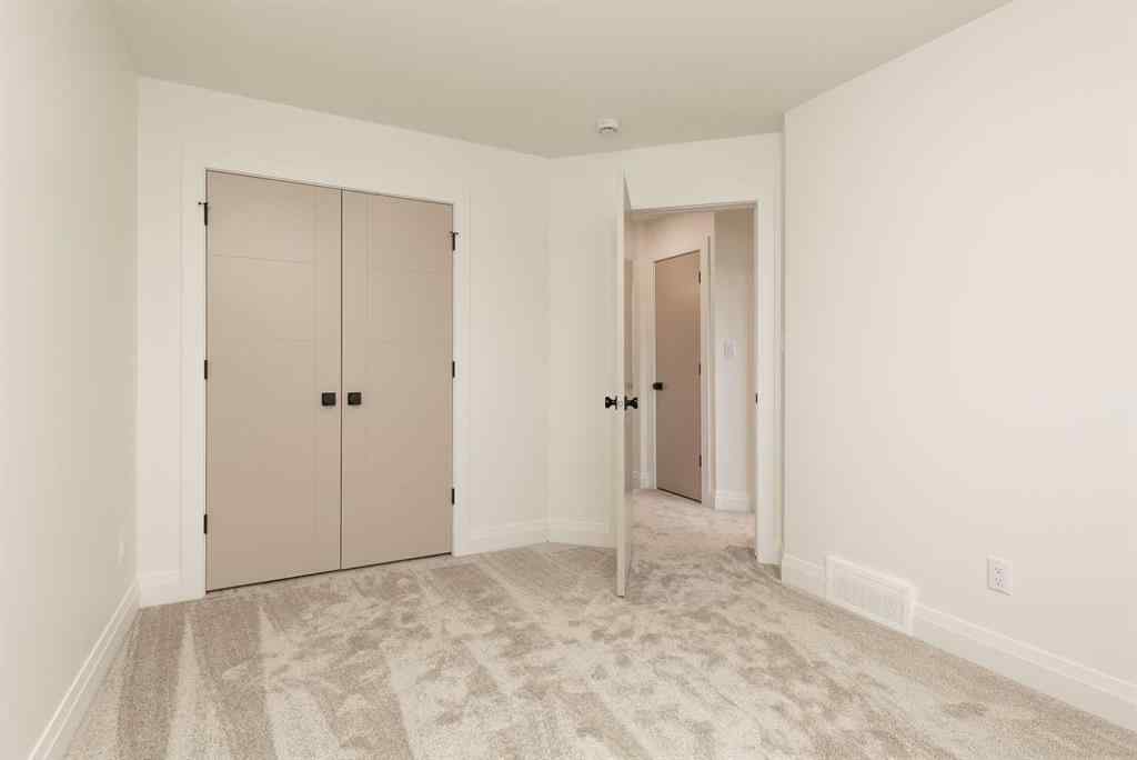 MLS® A2242611 - 308 S 50 W   in NONE Raymond, Residential