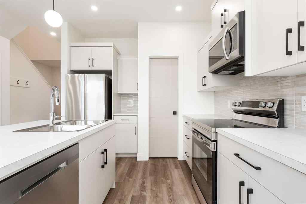 MLS® A2242611 - 308 S 50 W   in NONE Raymond, Residential