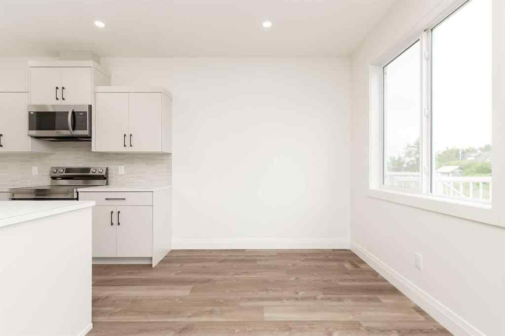 MLS® A2242611 - 308 S 50 W   in NONE Raymond, Residential