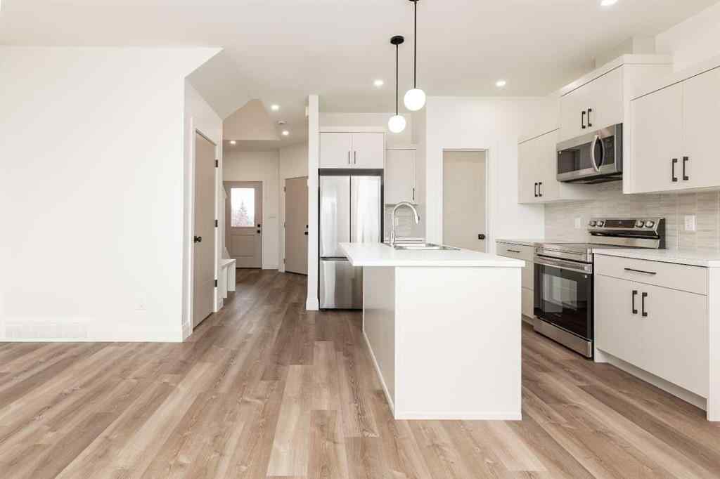 MLS® A2242611 - 308 S 50 W   in NONE Raymond, Residential