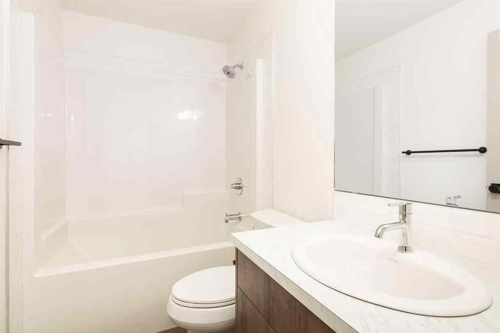 MLS® A2242611 - 308 S 50 W   in NONE Raymond, Residential
