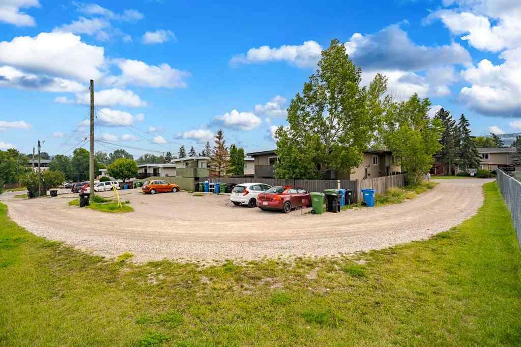 MLS® A2242624 - Unit #3 6222 31 Avenue NW in Bowness Calgary, Residential