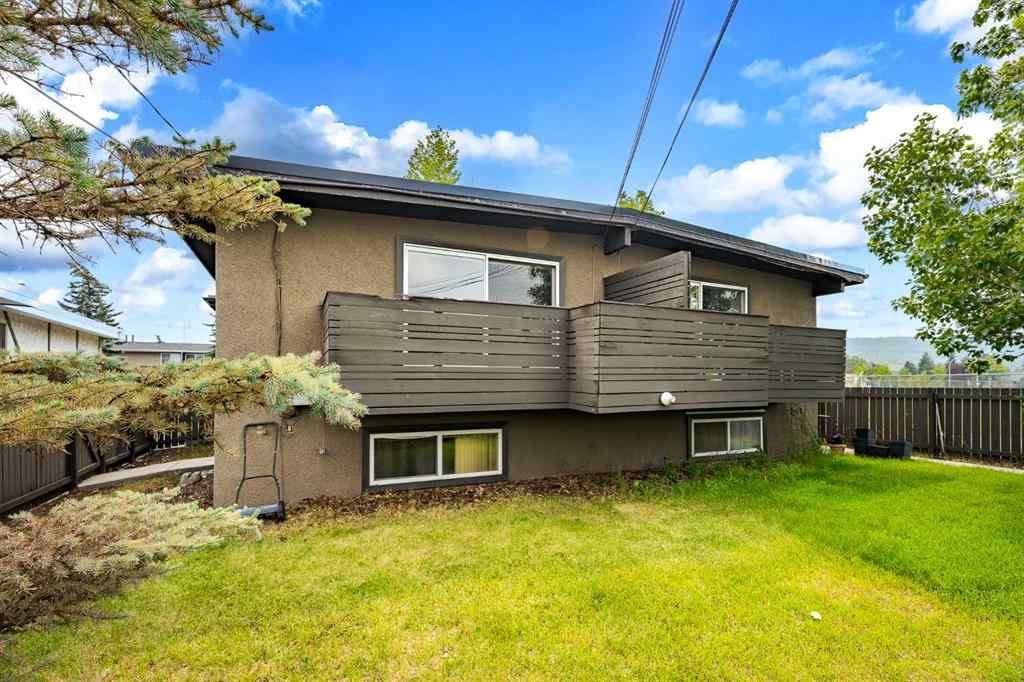 MLS® A2242624 - Unit #3 6222 31 Avenue NW in Bowness Calgary, Residential