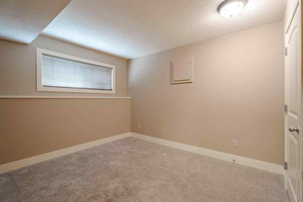 MLS® A2242624 - Unit #3 6222 31 Avenue NW in Bowness Calgary, Residential
