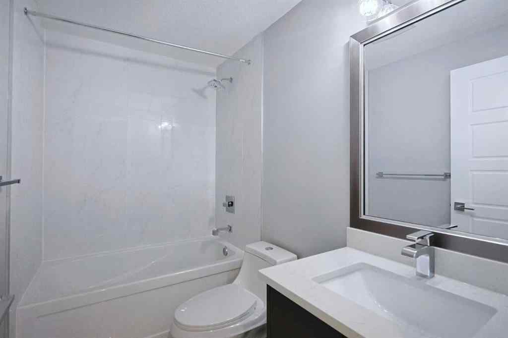 MLS® A2242628 - 1433 18 Avenue NW in Capitol Hill Calgary, Residential