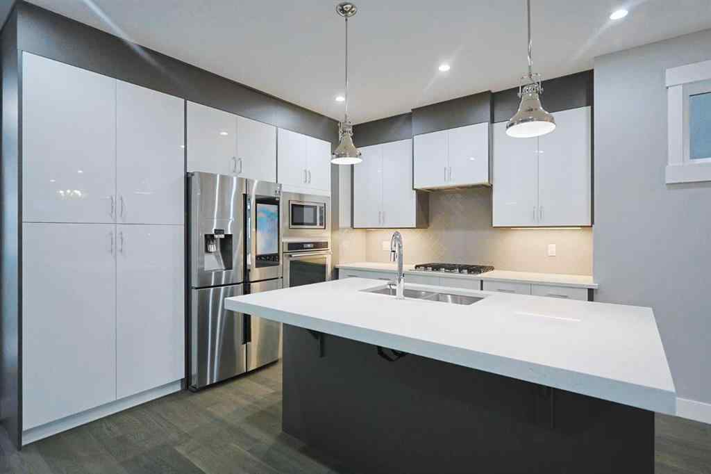 MLS® A2242628 - 1433 18 Avenue NW in Capitol Hill Calgary, Residential