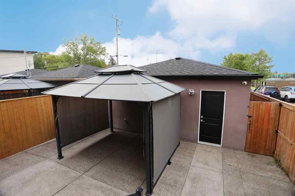 MLS® A2242628 - 1433 18 Avenue NW in Capitol Hill Calgary, Residential