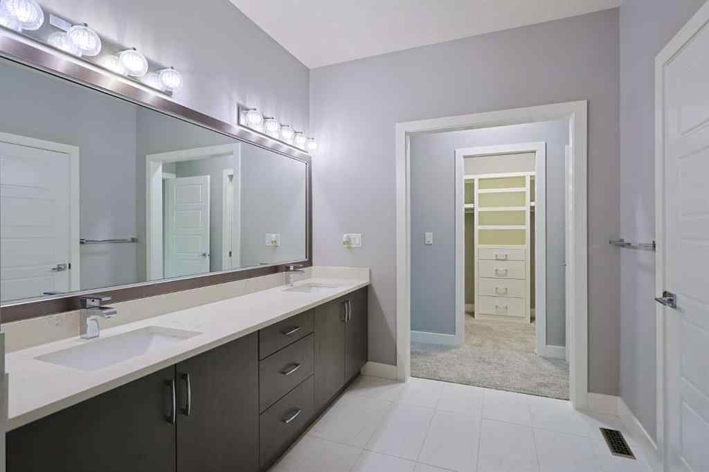 MLS® A2242628 - 1433 18 Avenue NW in Capitol Hill Calgary, Residential