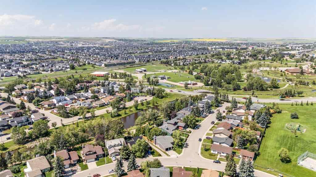 MLS® A2242631 - 1822 Summerfield Boulevard SE in Summerhill Airdrie, Residential