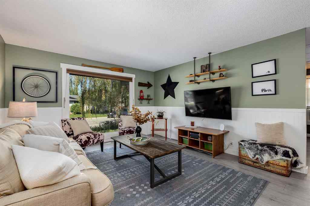 MLS® A2242631 - 1822 Summerfield Boulevard SE in Summerhill Airdrie, Residential