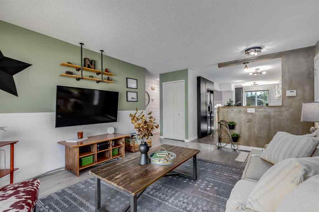 MLS® A2242631 - 1822 Summerfield Boulevard SE in Summerhill Airdrie, Residential