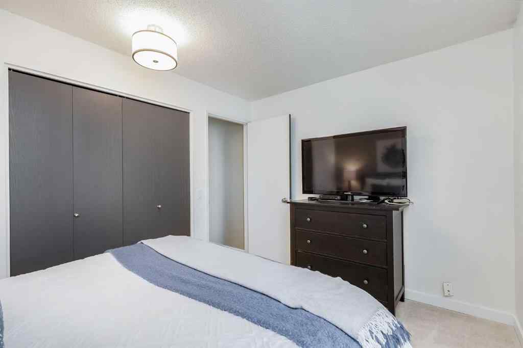 MLS® A2242631 - 1822 Summerfield Boulevard SE in Summerhill Airdrie, Residential