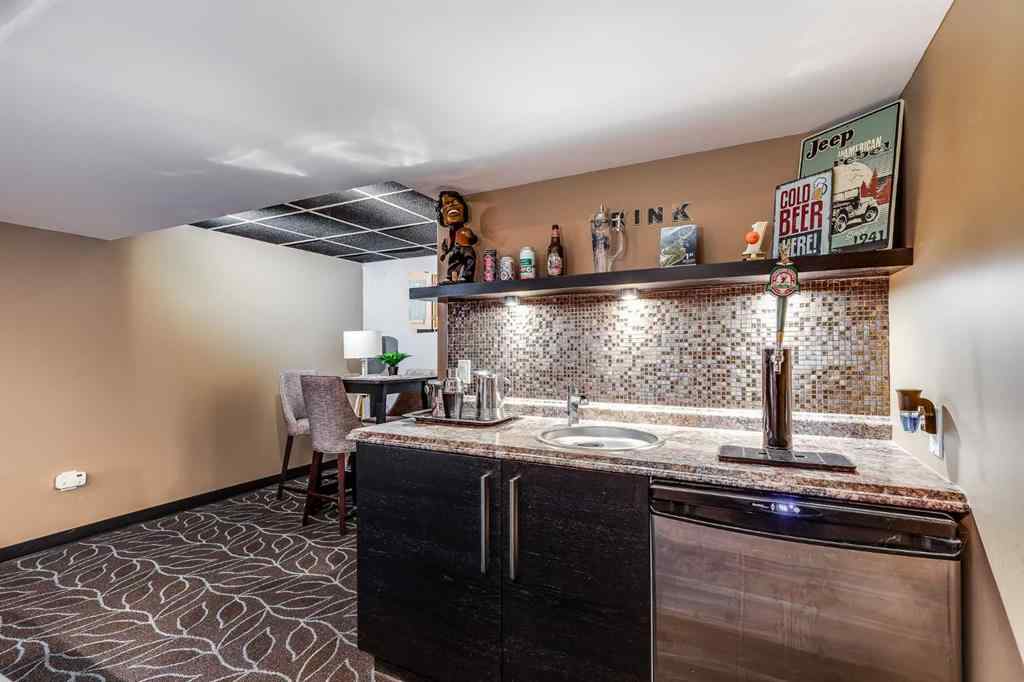 MLS® A2242631 - 1822 Summerfield Boulevard SE in Summerhill Airdrie, Residential