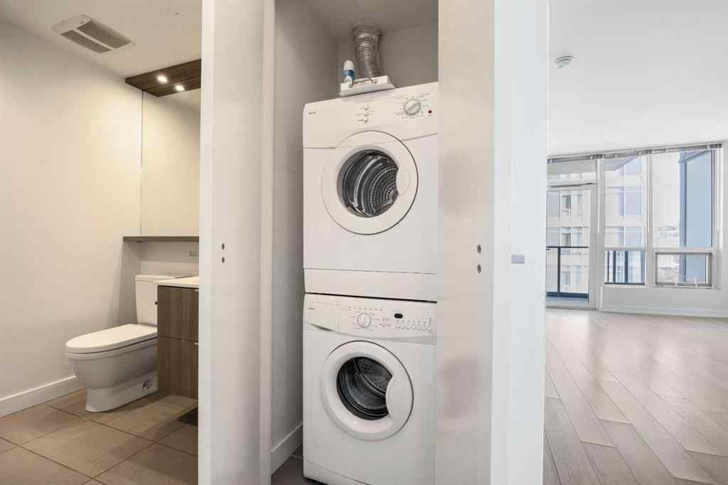 MLS® A2242635 - Unit #503 128 2 Street SW in Chinatown Calgary, Residential