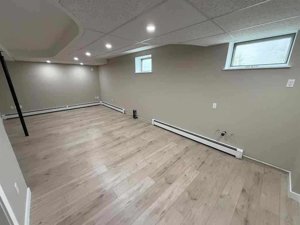 MLS® A2242652 - 118 Seabolt Crescent  in Hillcrest Hinton, Residential