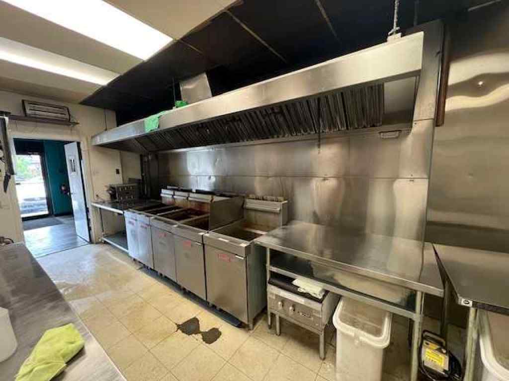 MLS® A2242655 -     in  Calgary, Commercial