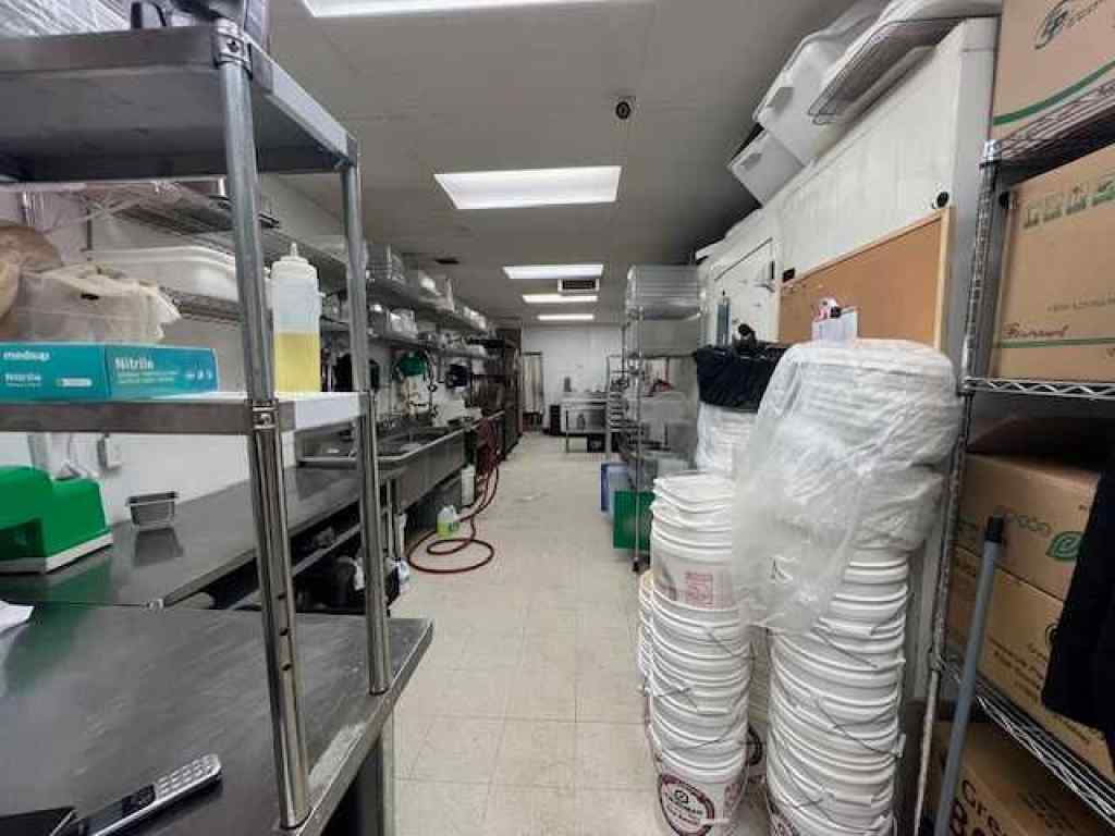 MLS® A2242655 -     in  Calgary, Commercial