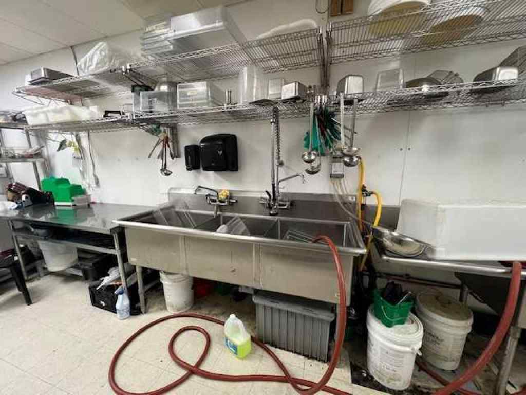 MLS® A2242655 -     in  Calgary, Commercial