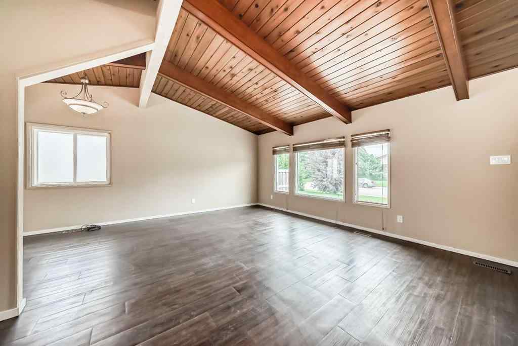 MLS® A2242658 - 211 Allan Crescent SE in Acadia Calgary, Residential