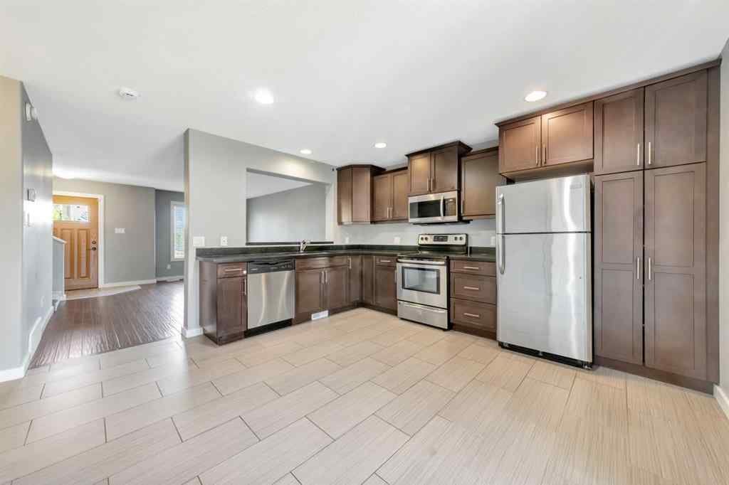 MLS® A2242668 - Unit #6 4118 41 Avenue  in Larsen Grove Lloydminster, Residential