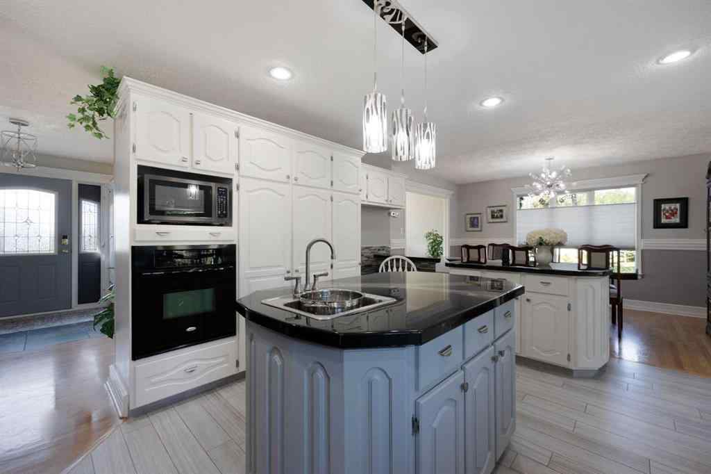 MLS® A2242690 - 160 Community Lane  in Saprae Creek Estates Saprae Creek, Residential