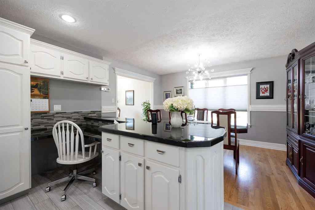 MLS® A2242690 - 160 Community Lane  in Saprae Creek Estates Saprae Creek, Residential