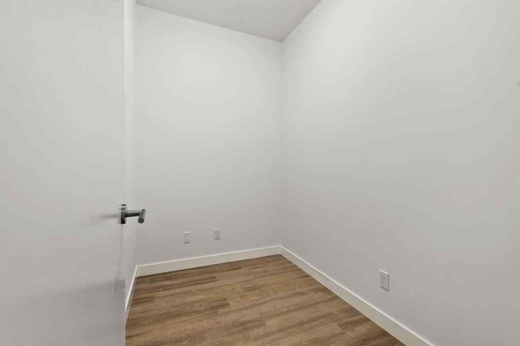 MLS® A2242693 - Unit #207 811 5 Street NE in Renfrew Calgary, Residential