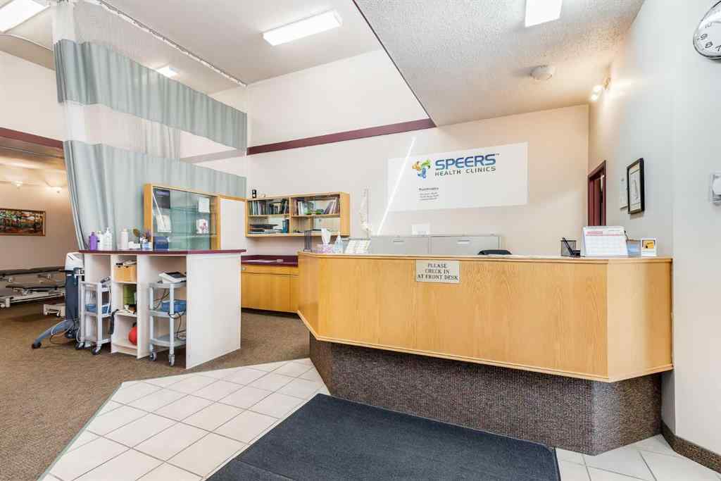 MLS® A2242696 - 5120 50 Avenue  in NONE Olds, Commercial