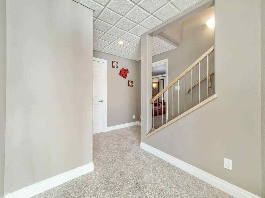 MLS® A2242698 - 24 Fairmont Point S in Fairmont Lethbridge, Residential