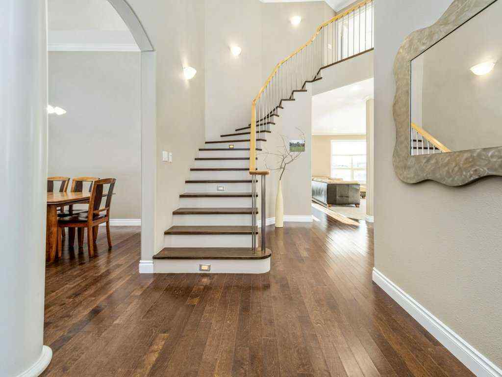 MLS® A2242698 - 24 Fairmont Point S in Fairmont Lethbridge, Residential