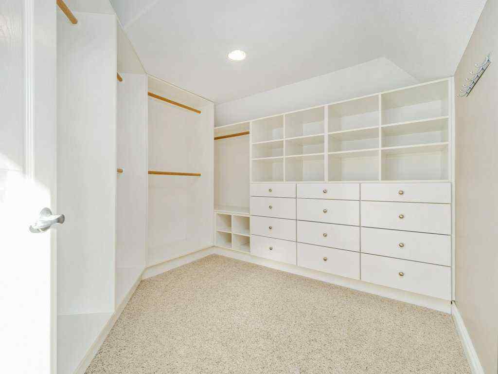 MLS® A2242698 - 24 Fairmont Point S in Fairmont Lethbridge, Residential