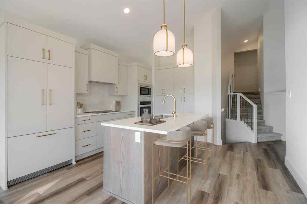 MLS® A2242700 - 3121 44 Street S in Discovery Lethbridge, Residential