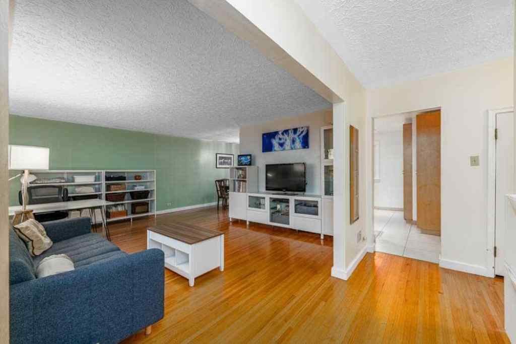 MLS® A2242702 - 2211 Halifax Crescent NW in Banff Trail Calgary, Residential
