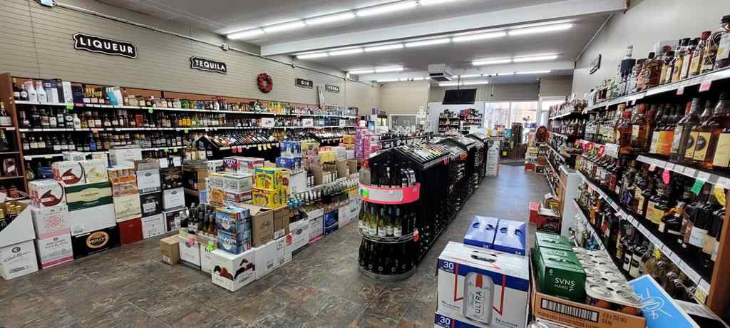 MLS® A2242704 - 4919 50 Street  in NONE Innisfail, Commercial