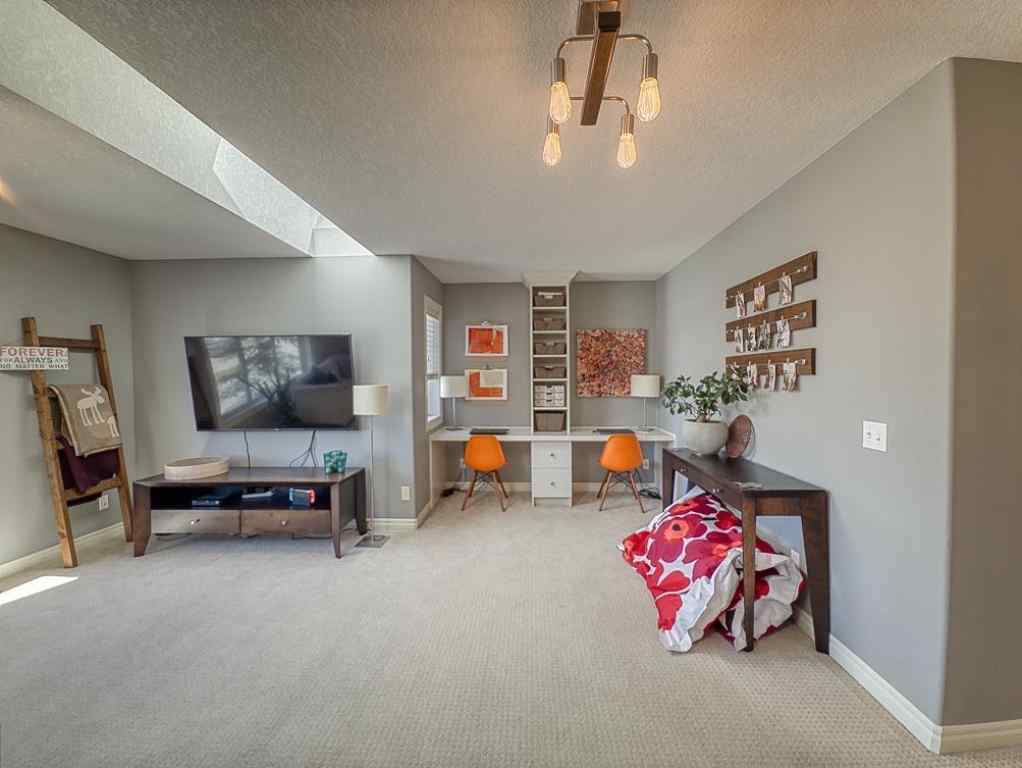 MLS® A2242708 - 27 Tuscany Estates Drive NW in Tuscany Calgary, Residential