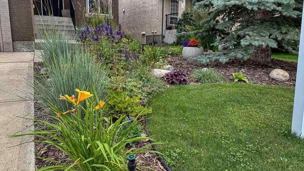 MLS® A2242708 - 27 Tuscany Estates Drive NW in Tuscany Calgary, Residential