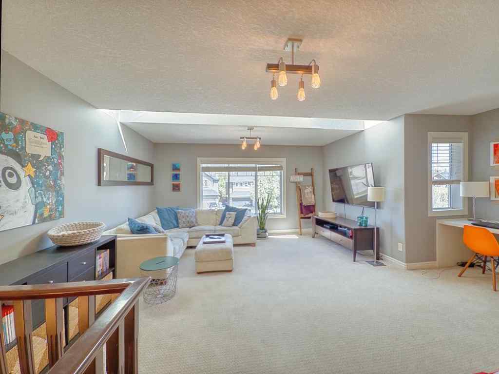 MLS® A2242708 - 27 Tuscany Estates Drive NW in Tuscany Calgary, Residential