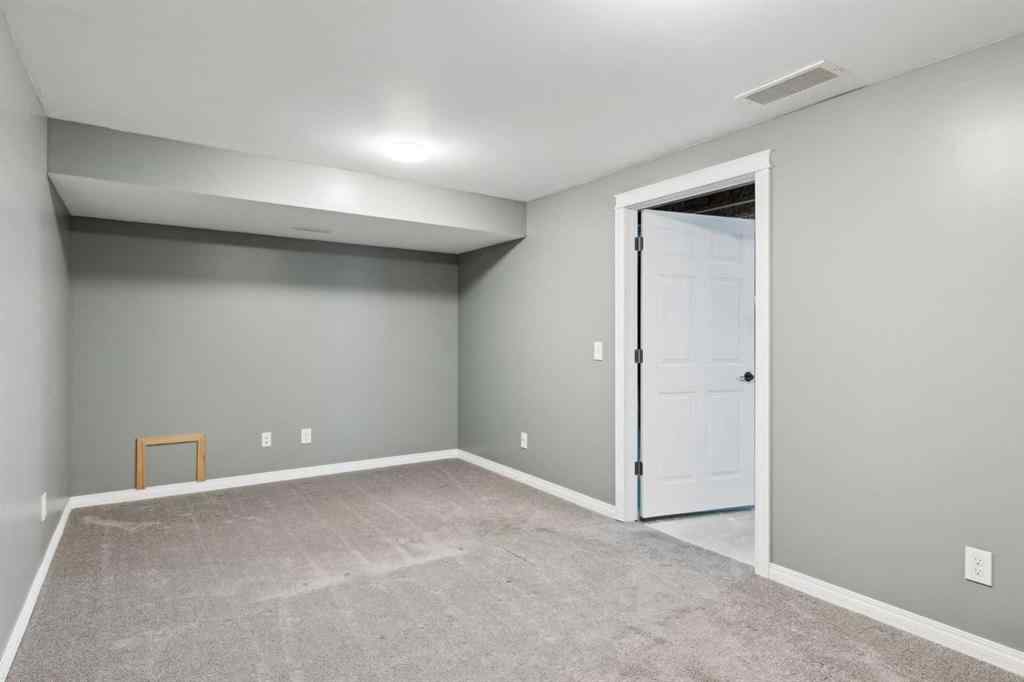 MLS® A2242713 - 53 Skyview Point Green NE in Skyview Ranch Calgary, Residential
