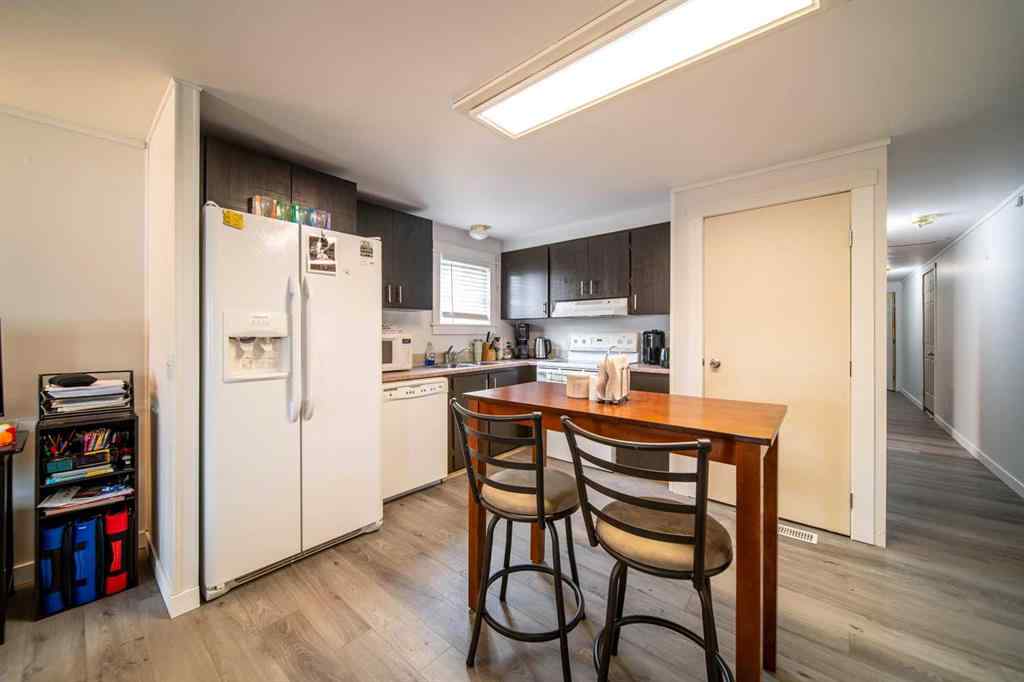 MLS® A2242720 - 517 2 Ave Crescent  in Wainwright Wainwright, Residential