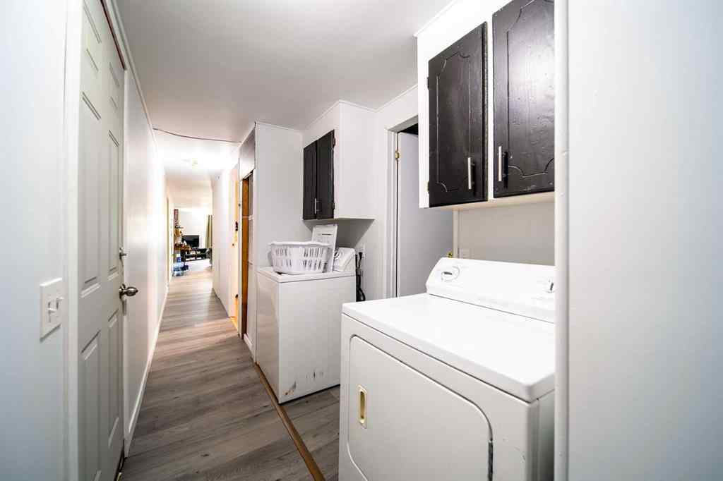 MLS® A2242720 - 517 2 Ave Crescent  in Wainwright Wainwright, Residential