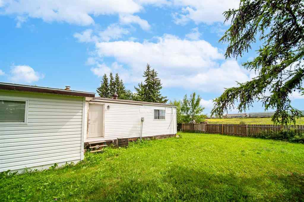 MLS® A2242720 - 517 2 Ave Crescent  in Wainwright Wainwright, Residential