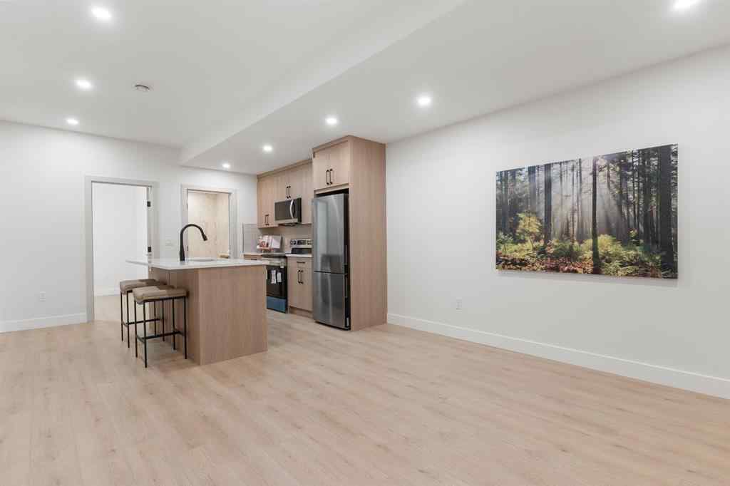 MLS® A2242722 - 3110 40 Street SW in Glenbrook Calgary, Residential
