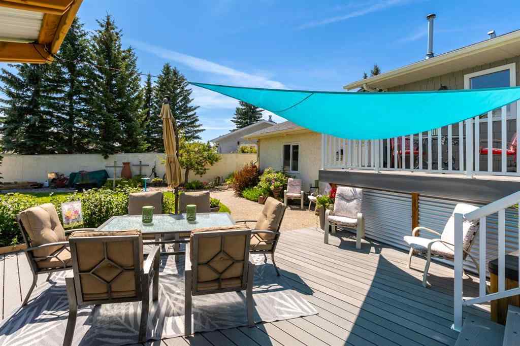 MLS® A2242723 - 906 11 Street SE in Emerson Lake Estates High River, Residential