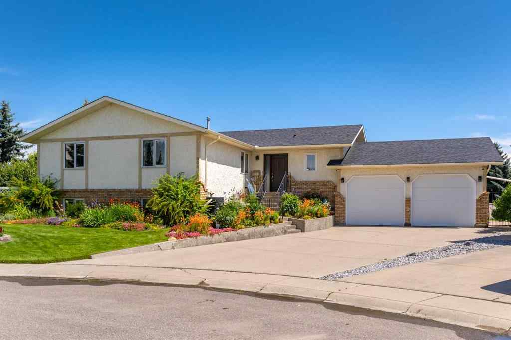MLS® A2242723 - 906 11 Street SE in Emerson Lake Estates High River, Residential