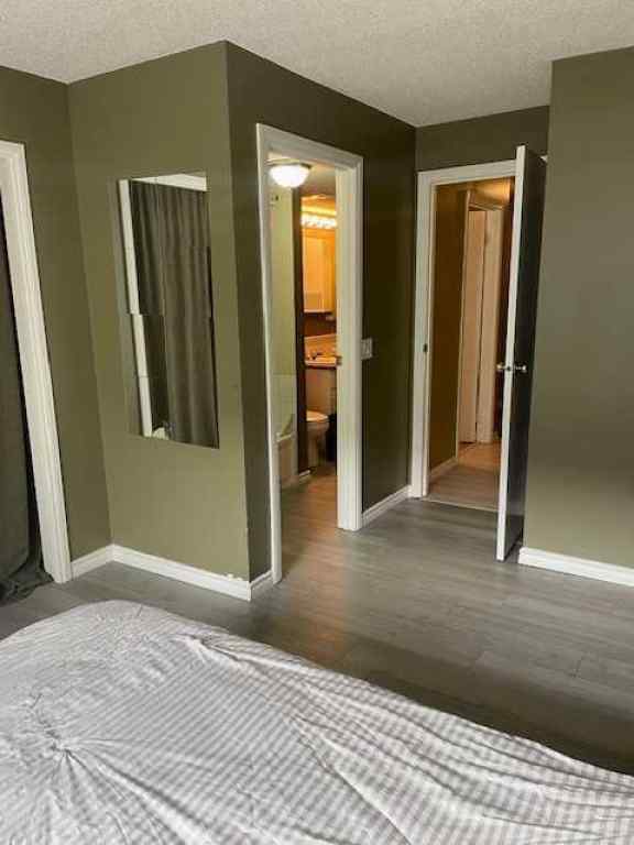 MLS® A2242724 - Unit #102 110 20 Avenue NE in Tuxedo Park Calgary, Residential