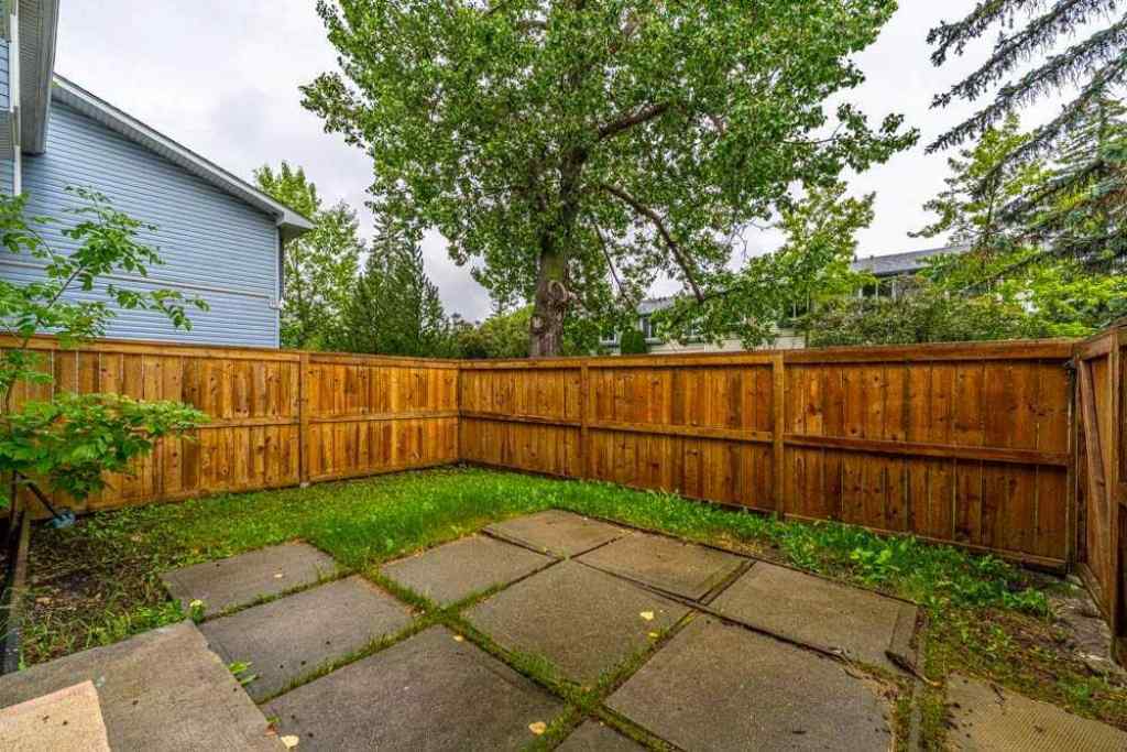 MLS® A2242725 - Unit #16 4810 40 Avenue SW in Glamorgan Calgary, Residential